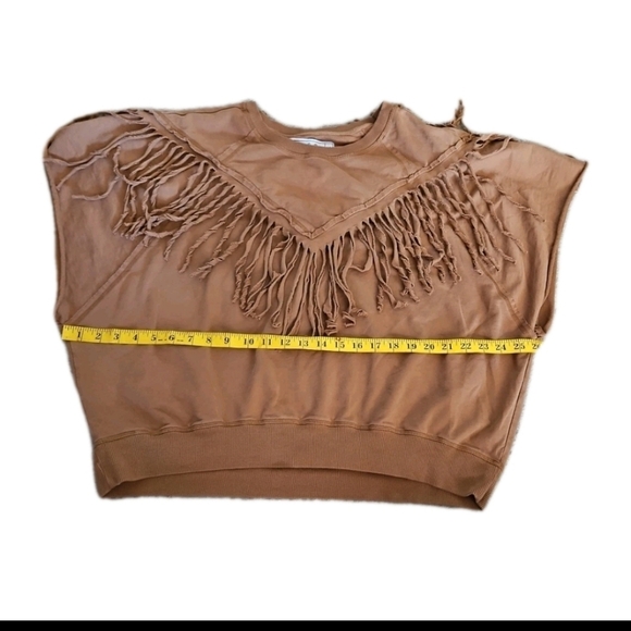 Chelsea DeBoer By Lily & Lottie Womens Tan Bristol Fringe Festival Boho Top M - Picture 10 of 11